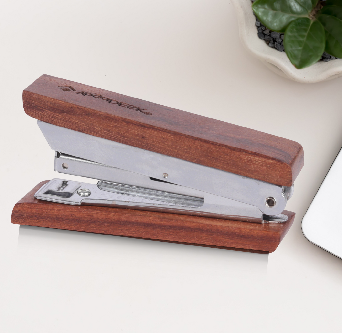 stapler wooden stapler